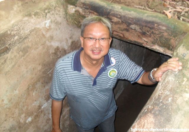 My father at the entrance of the tunnel